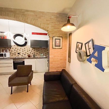Incortedafabio Design Flat With Bikes Caronno Pertusella Exterior foto
